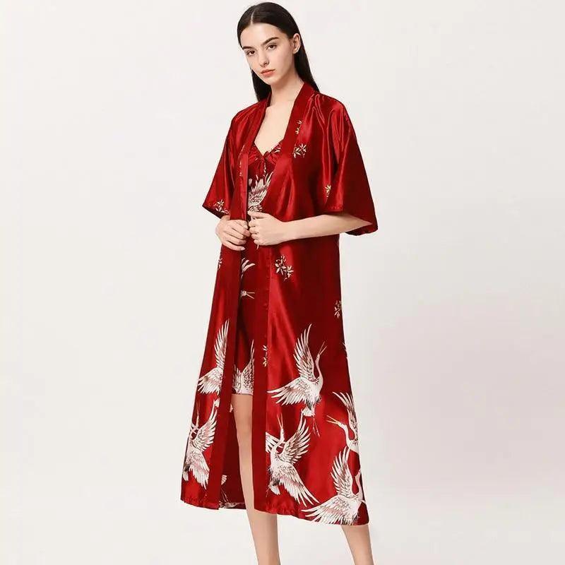 Lightweight Black Floral Birds Printed Women Bathrobe Elegant Design Floral Breathable Robe Stevvex