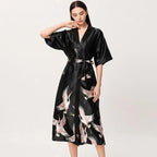 Lightweight Black Floral Birds Printed Women Bathrobe Elegant Design Floral Breathable Robe Stevvex