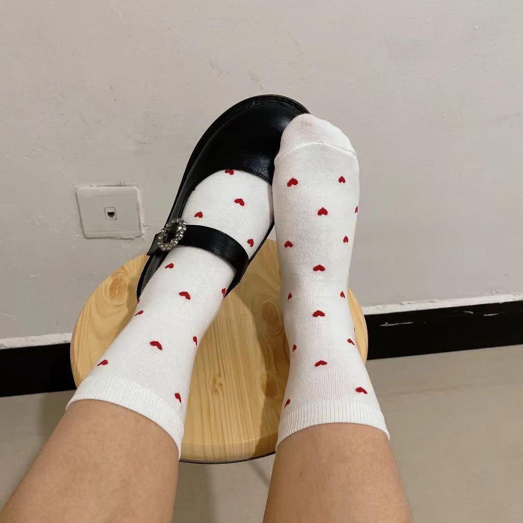 Long Cute Socks Women Cotton Love Heart With Print Kawaii Beautiful Ladies Designer Socks Winter Warm Socks High Art Warm Socks For Men And Women Stevvex