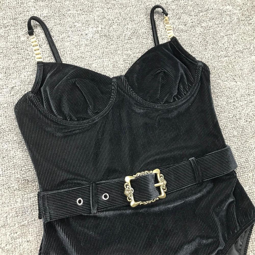 Luxury Black Female Swimsuit Vintage One Piece Ruffled Push Up Tummy Control Swimwear Halter One Piece Slimming Retro Swimsuit Women's Plus Size Push Up Bathing Suit Solid Red Swimwear Women Padded Bathing Suits Stevvex