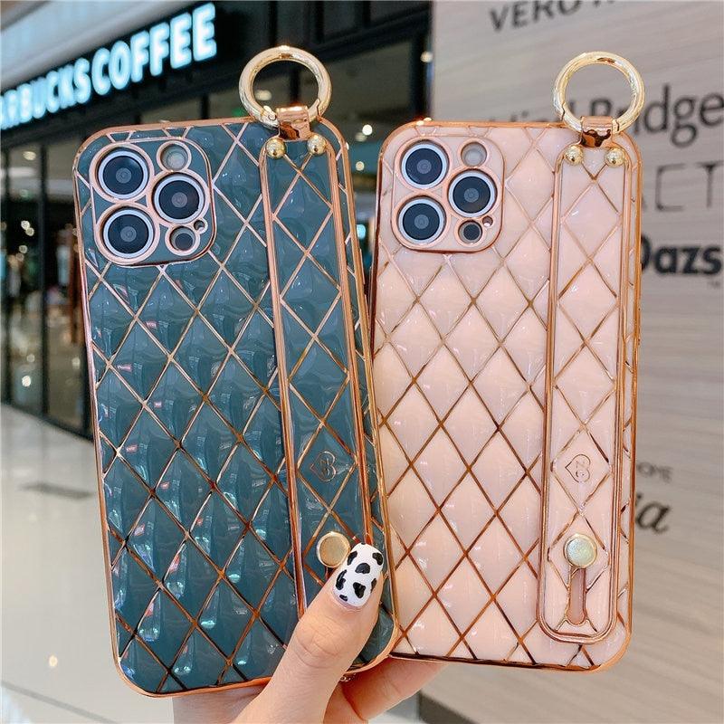 Luxury Blue Pink Gold Color Plating Soft Case Cell Phone Case For iPhone 11 12 13 Pro Max XS Max XR X 8 7 Plus Luxury Wrist Strap Plating Frame Geometric Soft Covers Bumper Iphone Case Stevvex