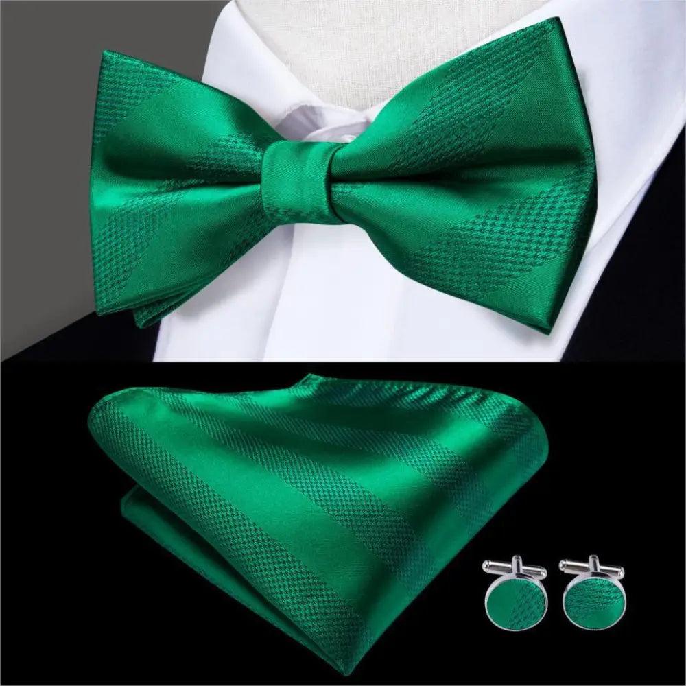 Luxury Butterfly Beige Silk Bow Ties For Men Gentlemens Cufflinks Set Elegant Design Wedding Party Bowties For Tuxedo Excellent Gift For Prom Stevvex