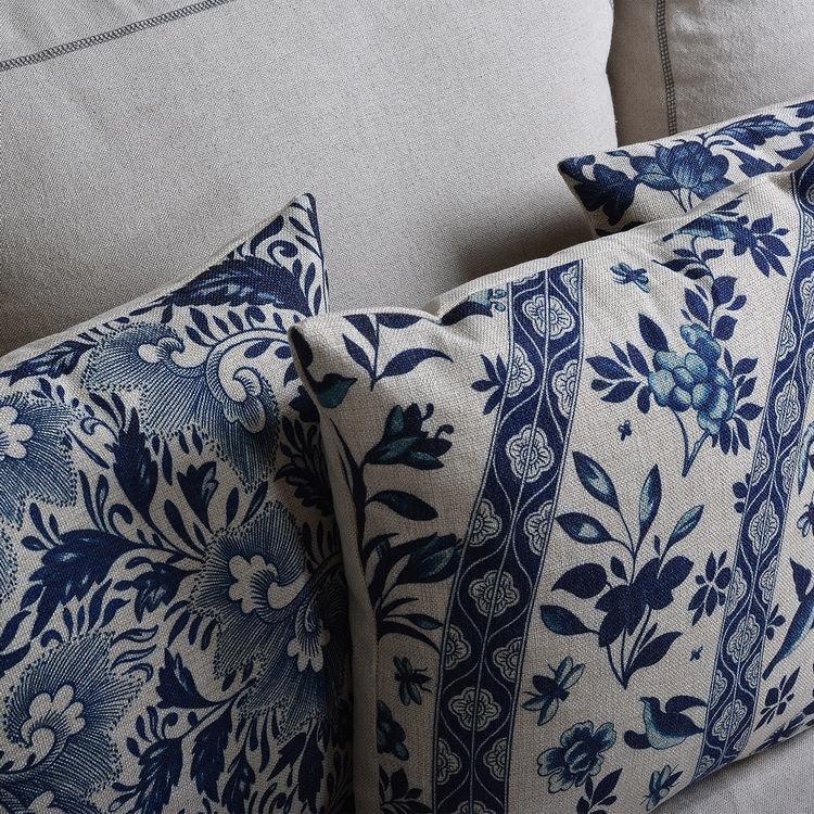 Luxury Decorative Throw Square Linen Pillowcase Blue And White Flower Bedroom Room Sofa Porcelain Printed Cushion Cover Decorative Sofa Throw Pillow Car Chair Home Decor Pillow Case Soft Design Stevvex