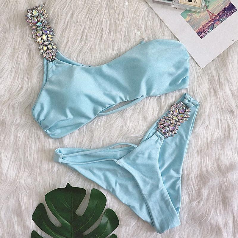 Luxury Purple Halter Crystal Diamond Bikini Female Swimsuit Women Swimwear Rhinestone Bikini Set Bathing Suit Women's Swimwear Rhinestone Halter Low Waist Tie Side Bikini Set 2 Pieces Crystal Diamond Swimsuit Stevvex