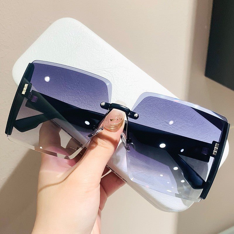 Luxury Square Sunglasses Face-Flattering Women’s Fashion Shades (MAC267)