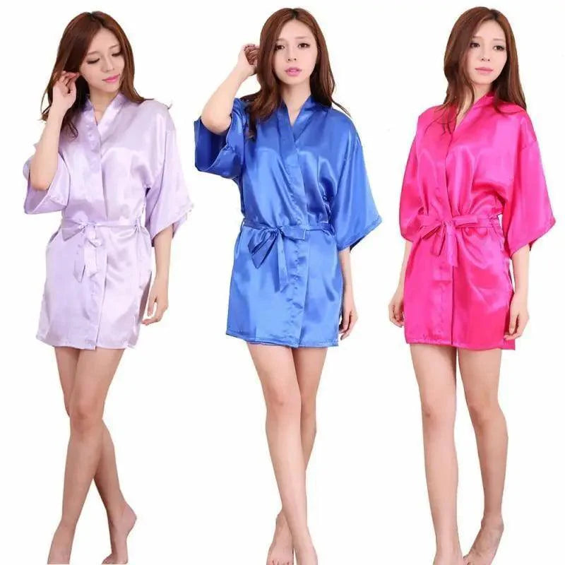 Luxury White Silk Women Bathrobe Soft Short Ladies Sleepwear Indoor Bathrobe Party Sleepwear With Waist Belt Stevvex