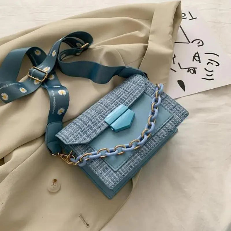 Luxury Wide Strap Shoulder Bags for Women And Girls Designer Lady Handbags and Purses Fashionable Chain Messenger Crossbody Bags Stevvex