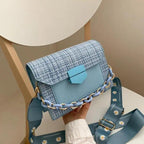Luxury Wide Strap Shoulder Bags for Women And Girls Designer Lady Handbags and Purses Fashionable Chain Messenger Crossbody Bags Stevvex