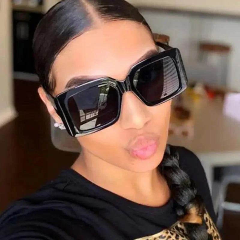 Luxury Women Oversized Square Sunglasses Modern Design Big Frame Fashion Female Sunglasses UV400 Glasses Stevvex