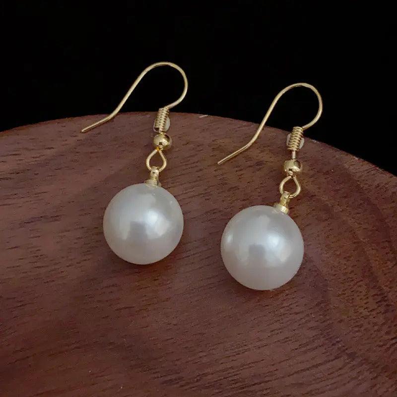 MAC055 Natural Freshwater Pearl Stud Earrings - SJB-DIAMOND ELITES