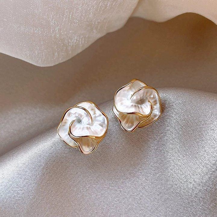MAC097 French Style High-end Light Luxury Earrings - SJB-DIAMOND ELITES
