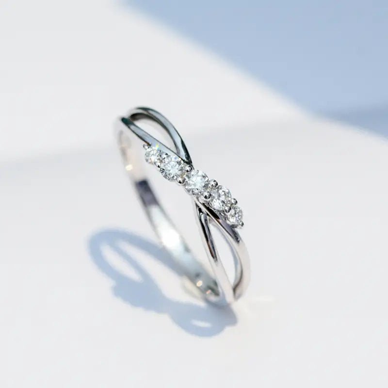 MAC162 Simple Micropaved Cross Hollow Ring - SJB-DIAMOND ELITES