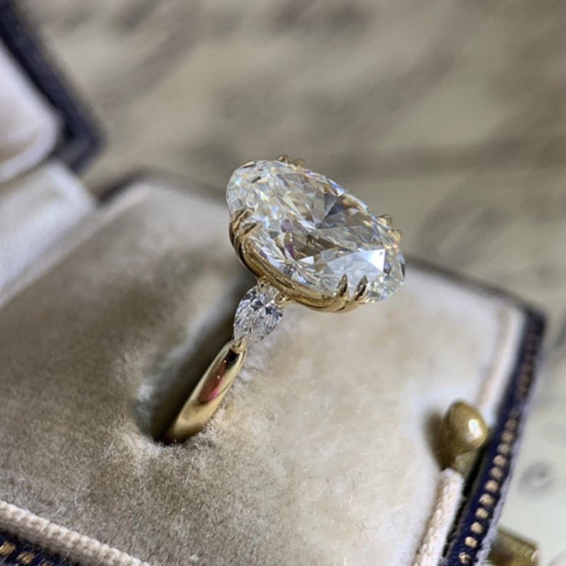MAC176 Oval Zirconia Engagement Ring - SJB-DIAMOND ELITES