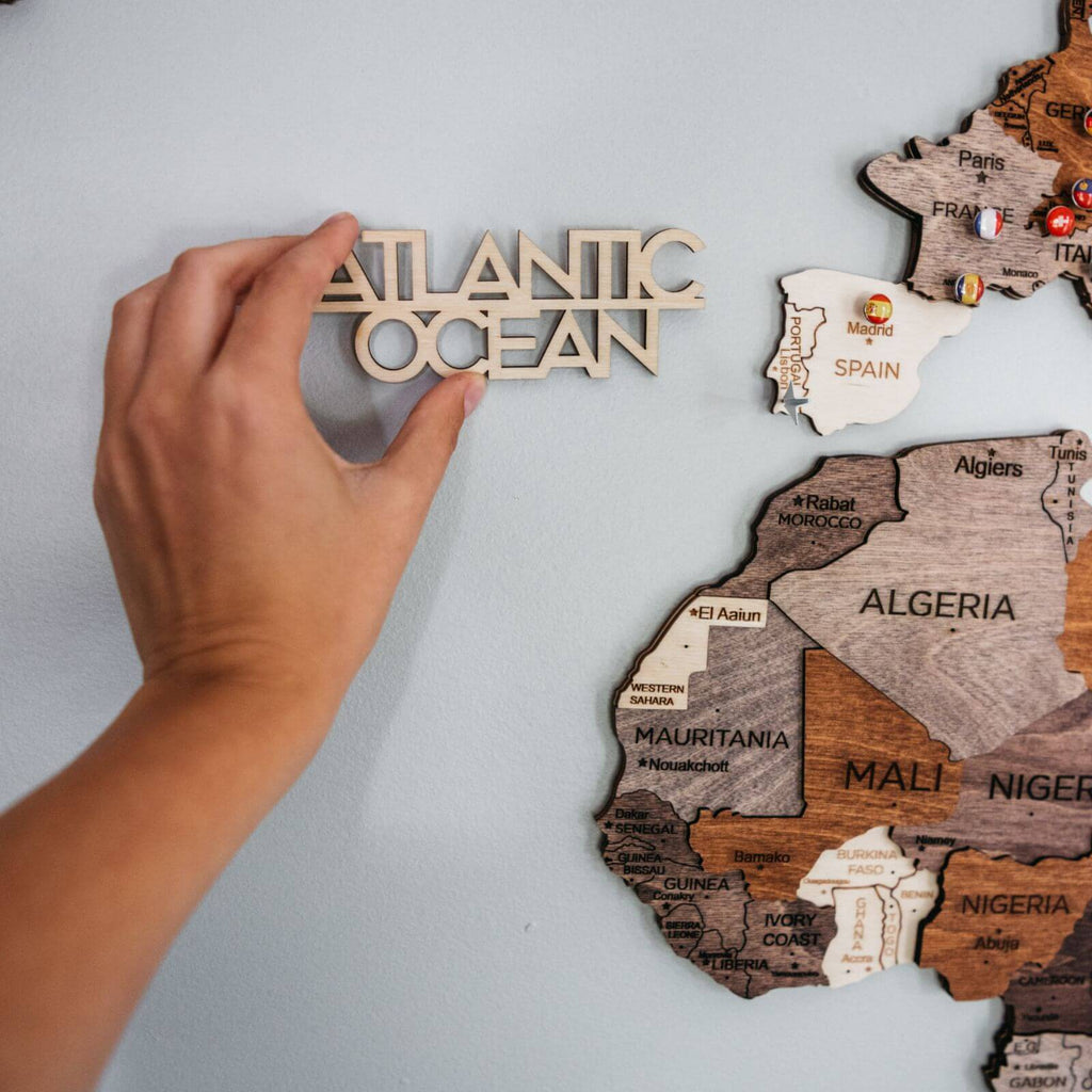 Wall Decor Bundle: 3D Wooden World Map with Flag Pins - SJB-DIAMOND ELITES