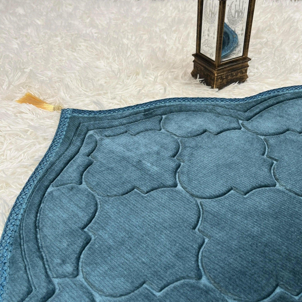 MC010 Soft Flannel Prayer Mat Mariam's Collection