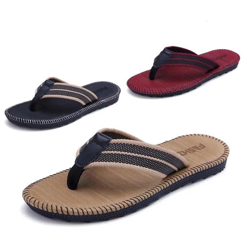 Men Modern Lightweight Slippers Non-Slip Flip Flops Stylish Design Durable Slippers Comfortable Indoor Sandals Classic Outdoor Slides Waterproof Flip Flops For Men Stevvex