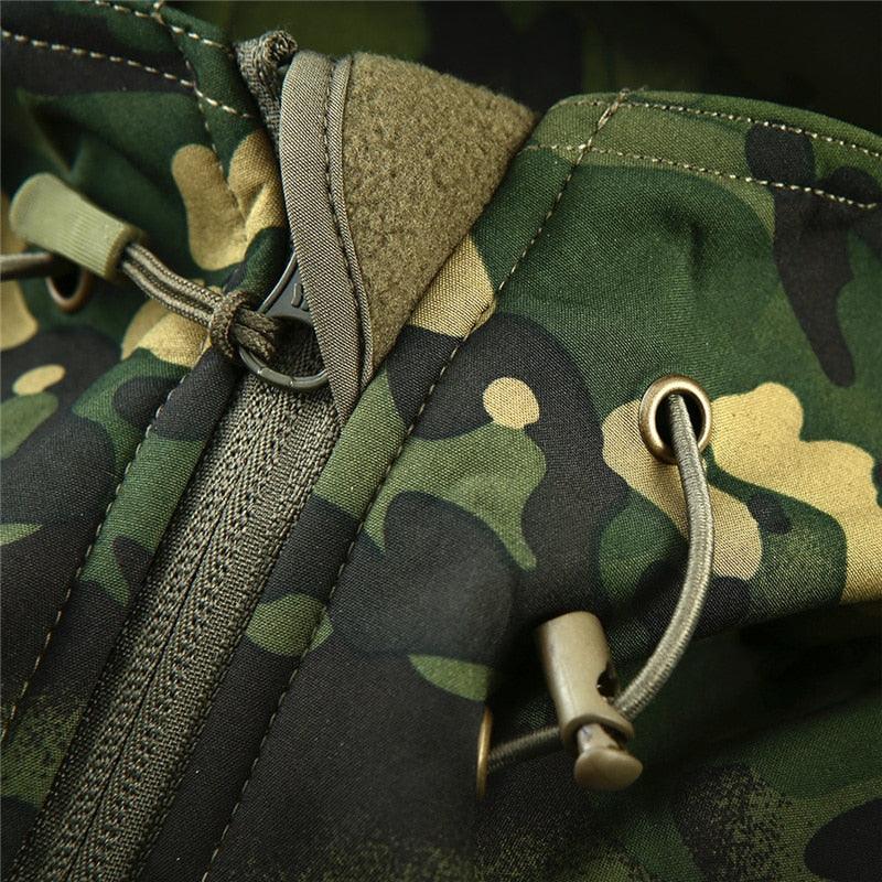 Men's Camouflage Tactical Jacket Green Camouflage Water Resistant Jacket Waterproof Windbreaker Hooded Jackets Ski Jacket Warm Winter Coats Men Soft Winter Hooded Coat Hiking Clothes Stevvex