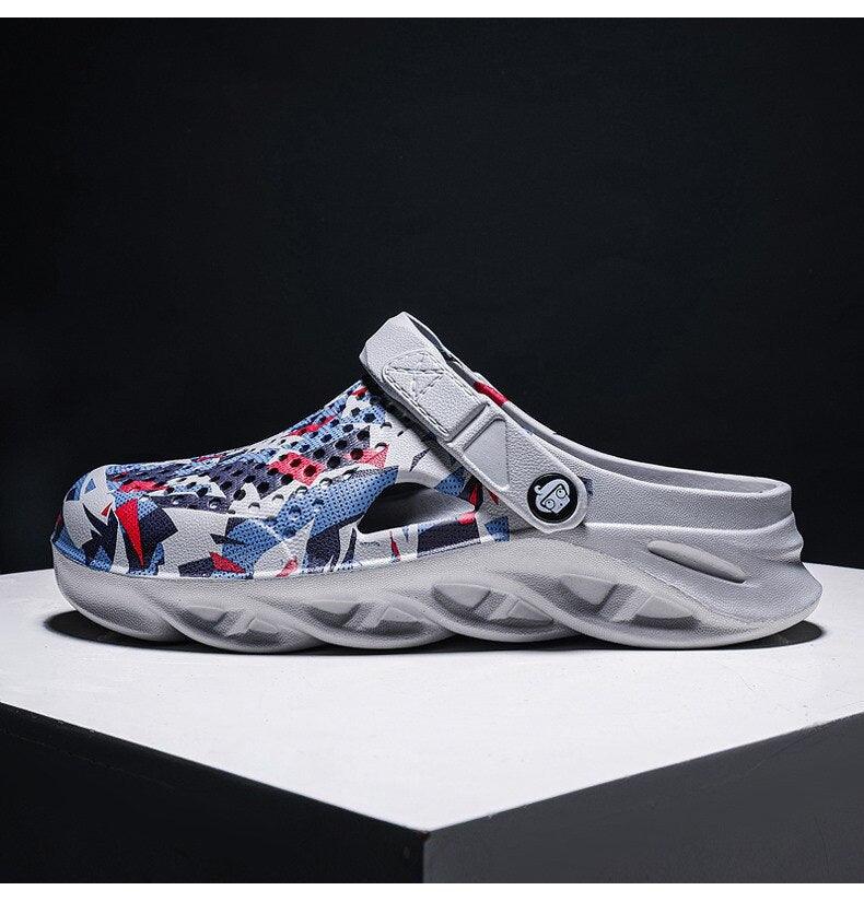 Men's Summer Hole Shoes Rubber Soft-Soled Garden Shoes Outdoor Non-Slip Camouflage Sandals Clogs Garden Shoes Unisex Yard Slip On Shoes For Men Stevvex