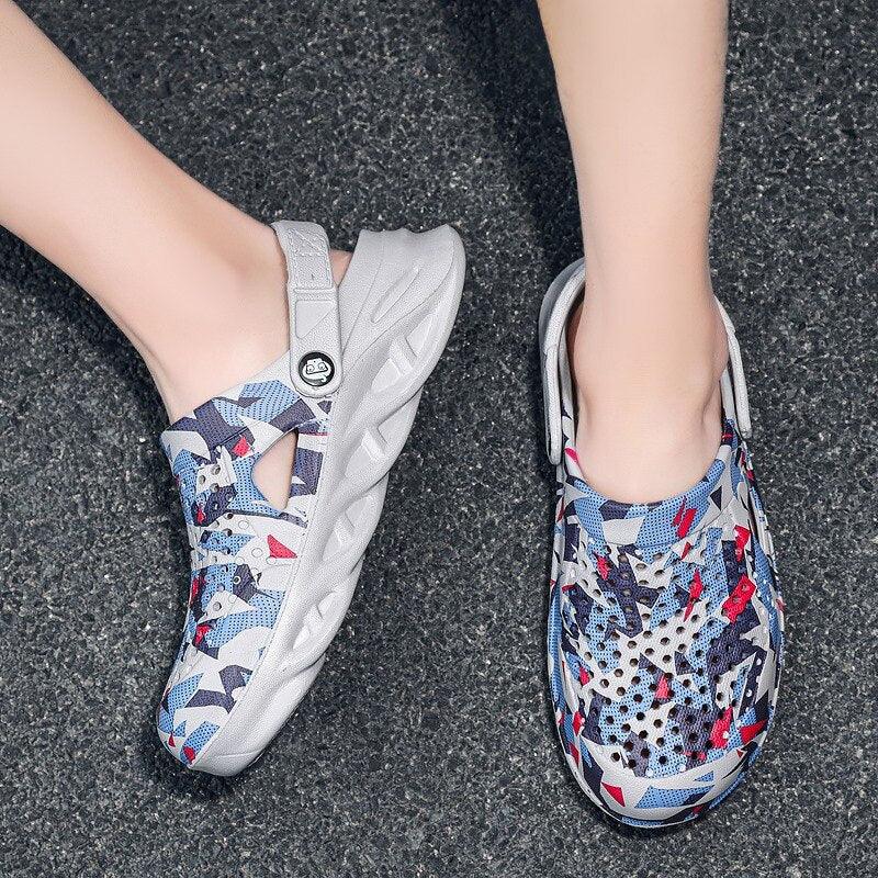 Men's Summer Hole Shoes Rubber Soft-Soled Garden Shoes Outdoor Non-Slip Camouflage Sandals Clogs Garden Shoes Unisex Yard Slip On Shoes For Men Stevvex
