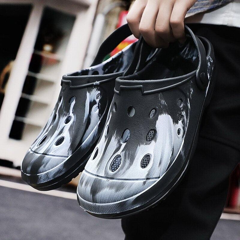 Men's Summer Hole Shoes Soft Rubber Lightweight Garden Clogs Couples Arch Support Clogs Garden Shoes Slip-on Outdoor Beach Slippers Mixed Colors Sandals Stevvex