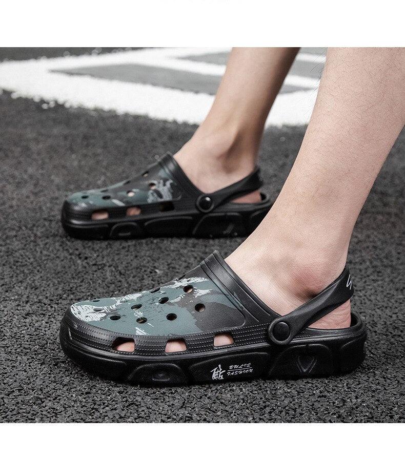 Men Sandals Summer Camouflage Hole Shoes Garden Shoes Outdoor Non-slip Beach Shoes Flat Sandals Home Slippers Unisex Garden Clogs Shoes Slippers Sandals For Mens Stevvex