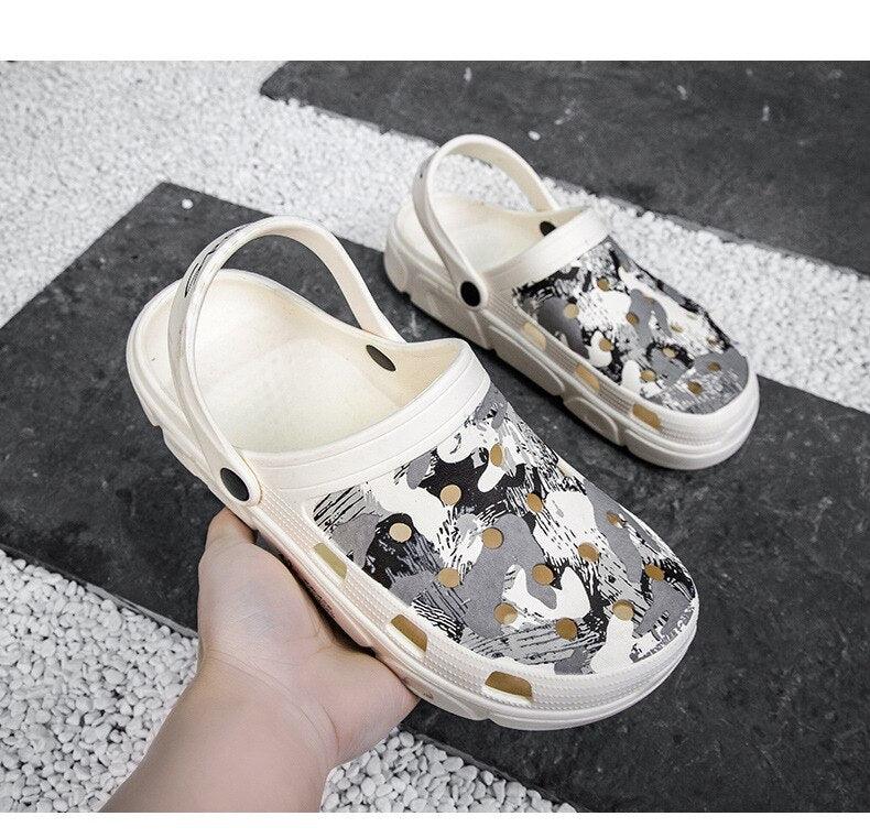 Men Sandals Summer Camouflage Hole Shoes Garden Shoes Outdoor Non-slip Beach Shoes Flat Sandals Home Slippers Unisex Garden Clogs Shoes Slippers Sandals For Mens Stevvex