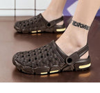 Men Summer Hole Shoes Rubber Plastic Unisex Garden Shoes Beach Flat Men Sandals Outdoor Indoor Slippers Lightweight Sandals Garden Clogs Hiking Shoes Water Beach Shoes