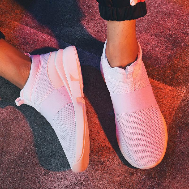 Mens Red Sneakers Flats Sport Footwear Couple Sneakers New Fashion Lovers Casual Lightweight Jogging Breathable Tennis Sport Shoes For Workout OutdoorWalking Stevvex