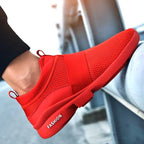 Mens Red Sneakers Flats Sport Footwear Couple Sneakers New Fashion Lovers Casual Lightweight Jogging Breathable Tennis Sport Shoes For Workout OutdoorWalking Stevvex
