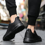 Mens Running Shoes Super Lightweight Walking Jogging Sport Sneakers Breathable Athletic Running Trainers Leather Spring Flats Outdoor Mens Sports High Quality Sneakers