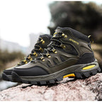 Mens Winter Snow Boots Waterproof Leather Super Warm Men's Boots Outdoor Hiking Boots Ankle Snow Hiking Boots Warm Water Resistant Non Slip Soft Lined Design Stevvex