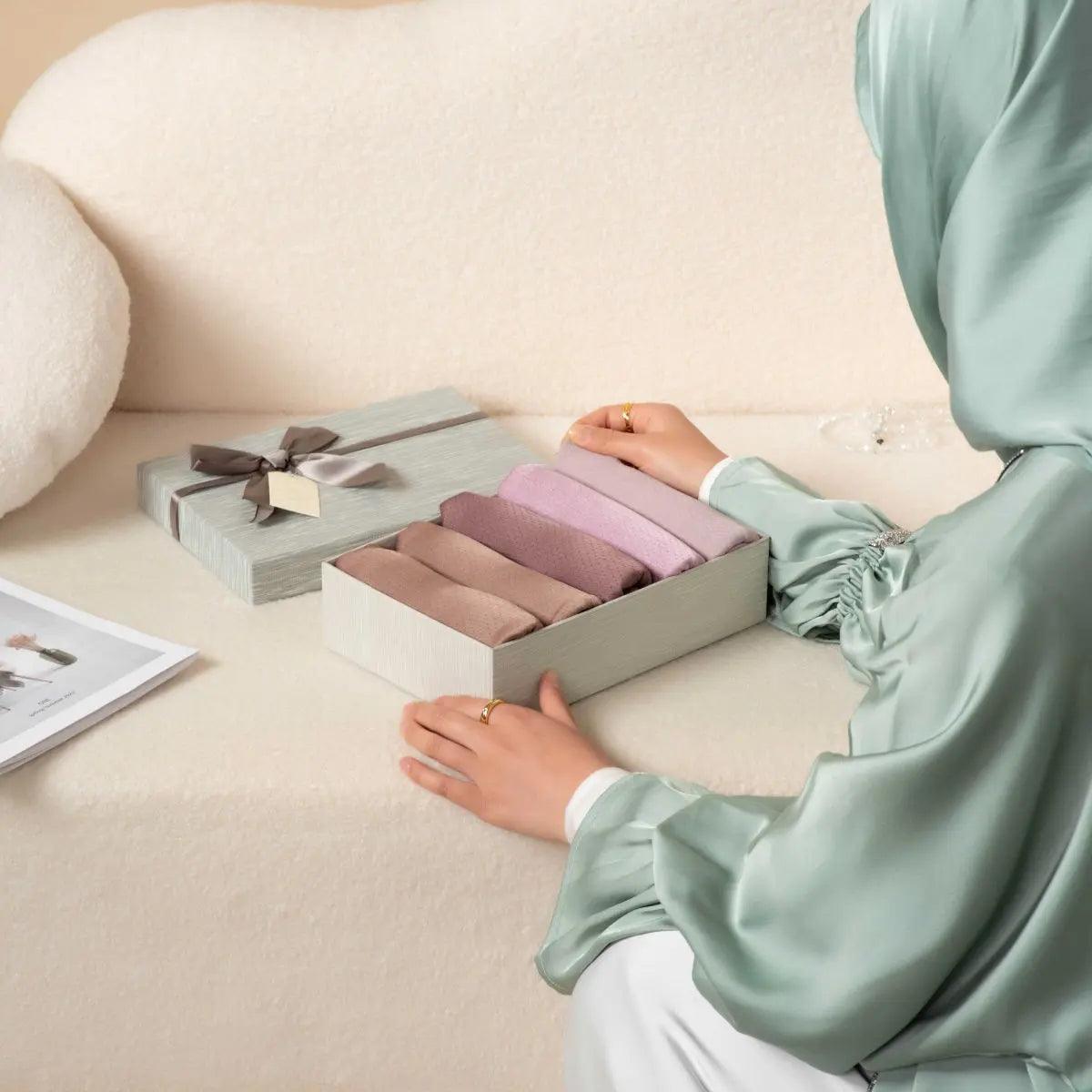 Textured Satin Star Hijab Gift Set Box (MH050) - SJB-DIAMOND ELITES