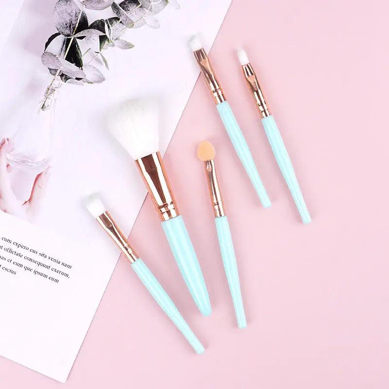 MMU022 mini eyeshadow brush - SJB-DIAMOND ELITES