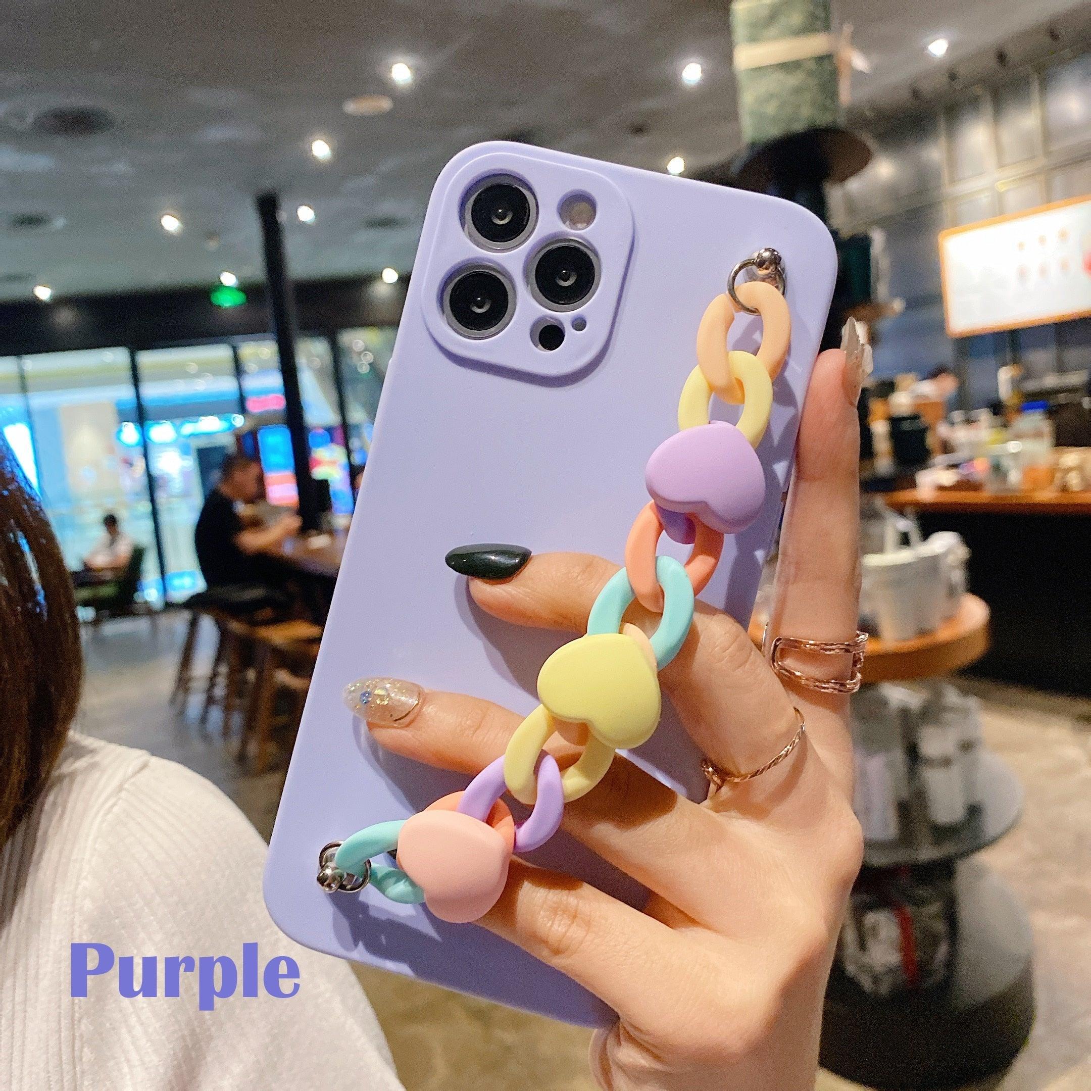 Modern Colorful Bracelet Phone Case For iPhone 11 12 13 Pro Max X XS XR 6 7 8 Plus 12 Mini Colorful Heart-Shaped Chain Silicone Cute Heart Chain Back Cover for iPhone 12 Pro Max Soft Silicone Back Cover Stevvex