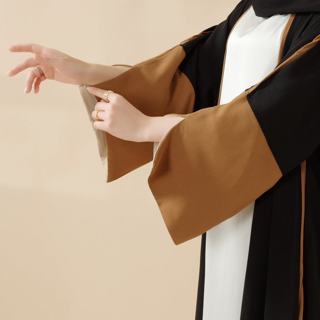 Modern Contrast-Trim Slit Sleeves Open Abaya (MOA129)