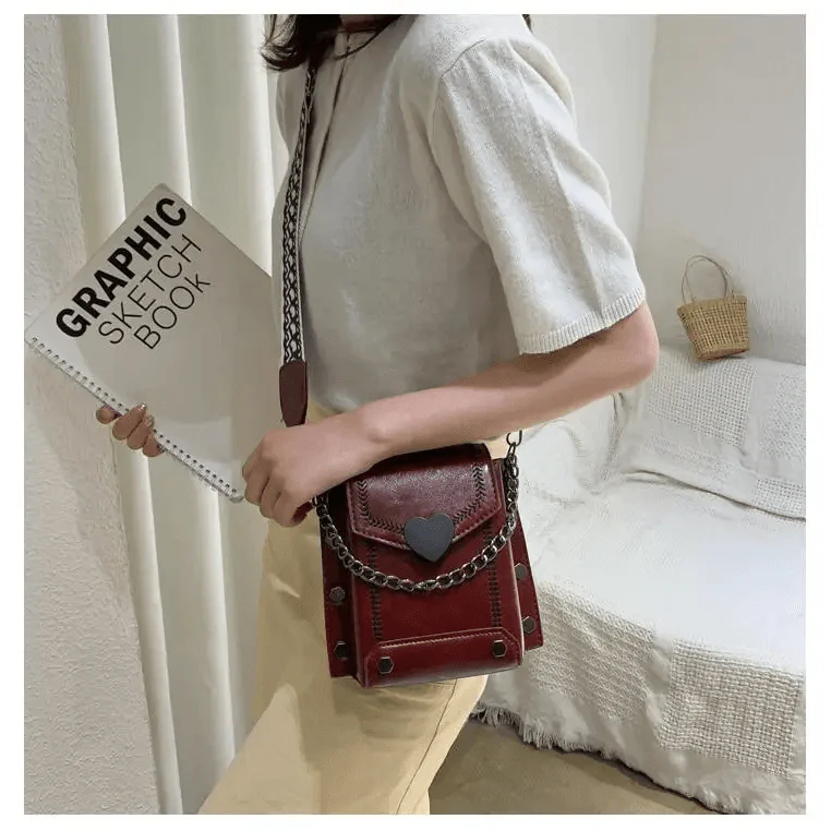Modern Elegant Stunning Heart-Shaped Women's Bag Cute Studded Shoulder Bag For Women And Girls Stevvex