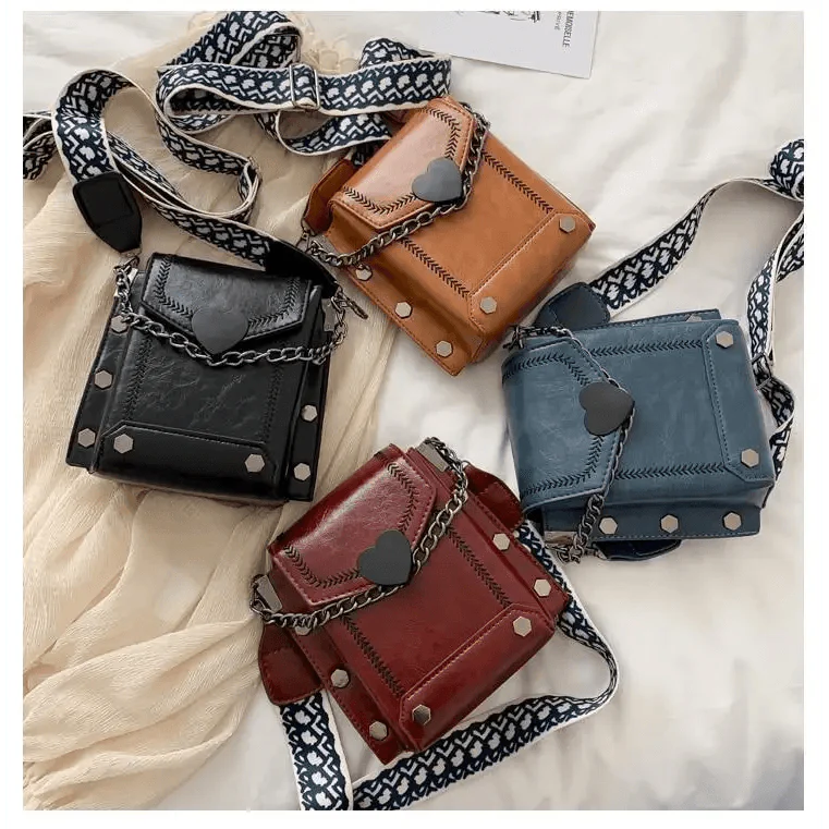 Modern Elegant Stunning Heart-Shaped Women's Bag Cute Studded Shoulder Bag For Women And Girls Stevvex