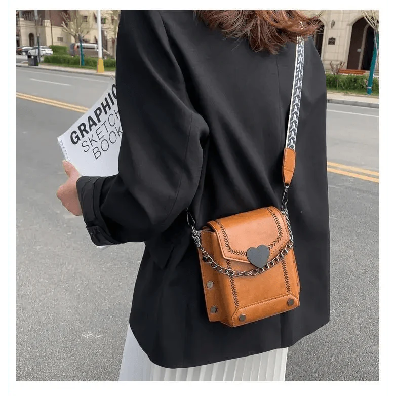 Modern Elegant Stunning Heart-Shaped Women's Bag Cute Studded Shoulder Bag For Women And Girls Stevvex