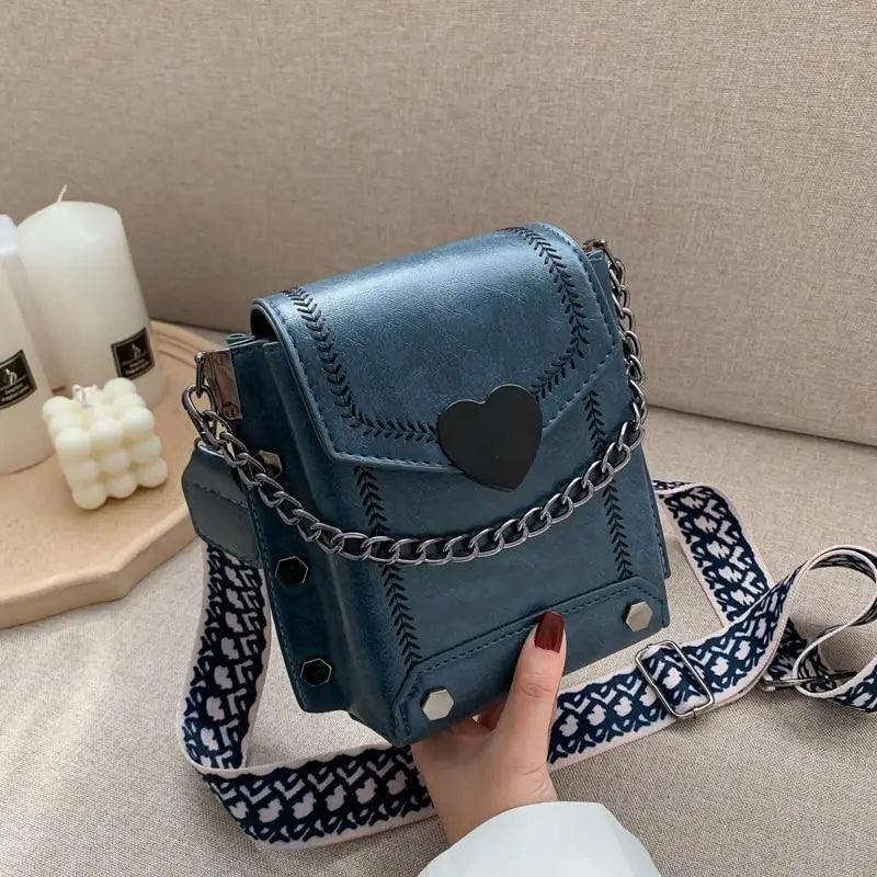 Modern Elegant Stunning Heart-Shaped Women's Bag Cute Studded Shoulder Bag For Women And Girls Stevvex