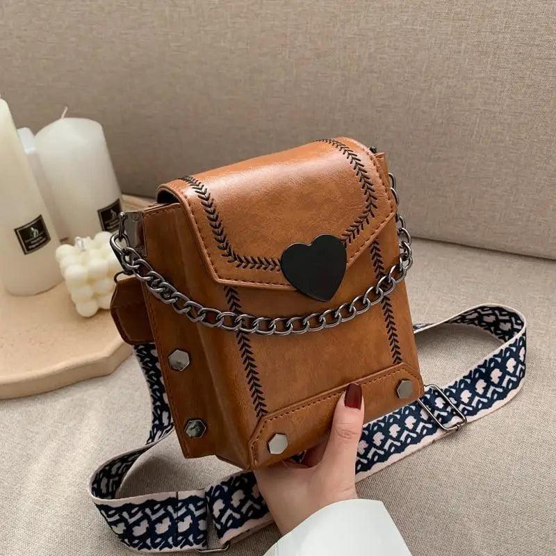 Modern Elegant Stunning Heart-Shaped Women's Bag Cute Studded Shoulder Bag For Women And Girls Stevvex