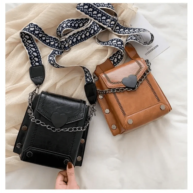 Modern Elegant Stunning Heart-Shaped Women's Bag Cute Studded Shoulder Bag For Women And Girls Stevvex