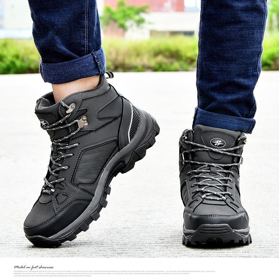 Modern Mens Boots Anti-Skidding Leather Shoes Popular Comfy Spring Autumn Men Shoes Short Plush Snow Boots Outdoor Warm Fur Lined Water Resistant Non Slip Mens Shoes Stevvex