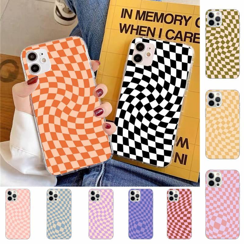 Modern Unique Design Checkers Phone Case for iPhone 11 12 13 Mini Pro Max Case Black And White Checkerboard Pattern Case Stylish Case For Girls Stevvex