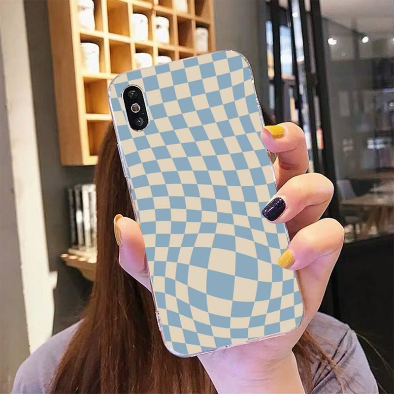 Modern Unique Design Checkers Phone Case for iPhone 11 12 13 Mini Pro Max Case Black And White Checkerboard Pattern Case Stylish Case For Girls Stevvex