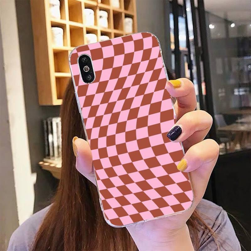 Modern Unique Design Checkers Phone Case for iPhone 11 12 13 Mini Pro Max Case Black And White Checkerboard Pattern Case Stylish Case For Girls Stevvex