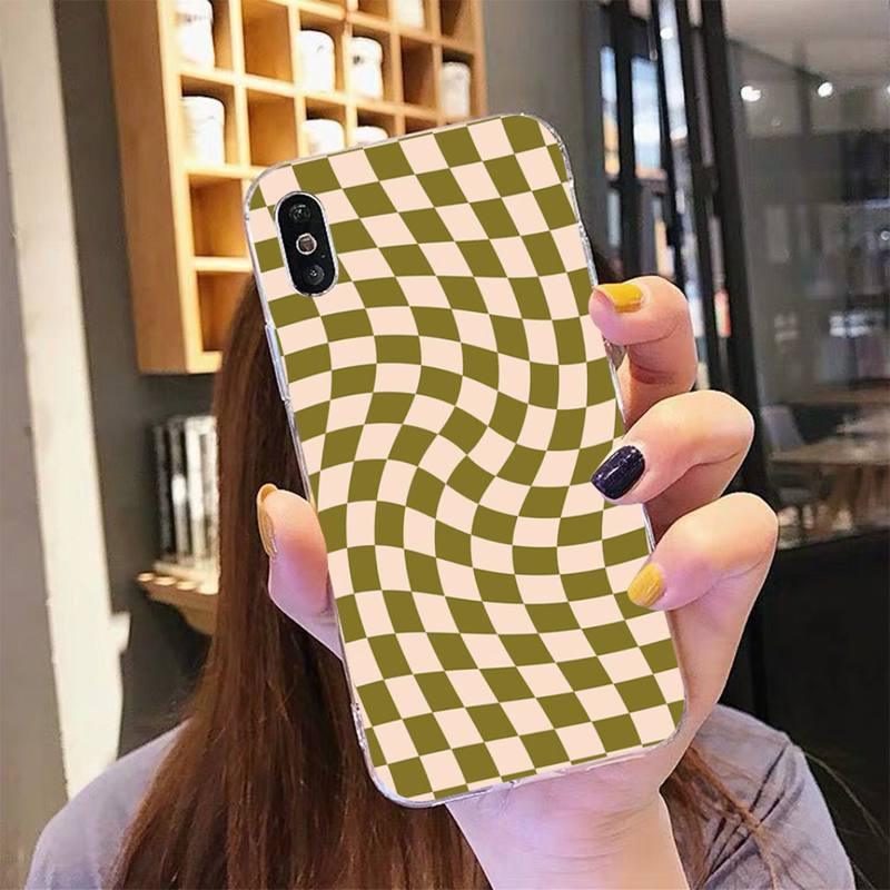 Modern Unique Design Checkers Phone Case for iPhone 11 12 13 Mini Pro Max Case Black And White Checkerboard Pattern Case Stylish Case For Girls Stevvex