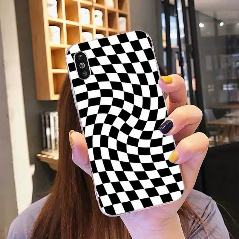 Modern Unique Design Checkers Phone Case for iPhone 11 12 13 Mini Pro Max Case Black And White Checkerboard Pattern Case Stylish Case For Girls Stevvex