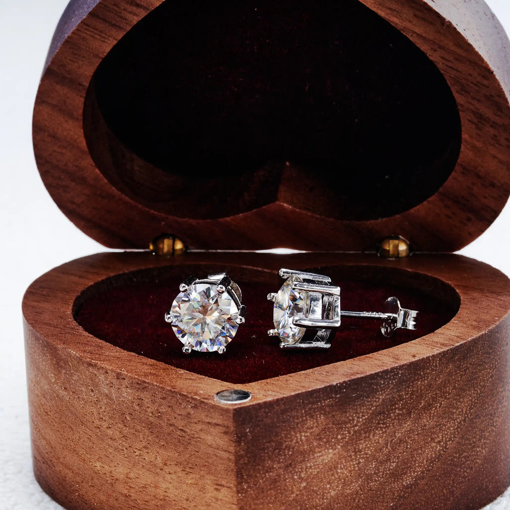 Moissanite Stud Earrings 0.5-3ct D Color GIA Certified 925 Silver Gold Plated BandsCo Straps