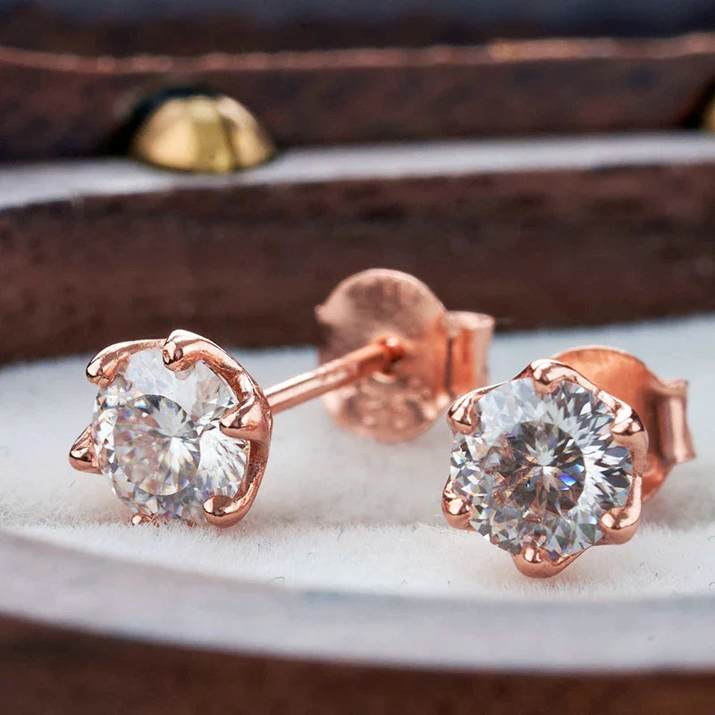 Moissanite Stud Earrings 0.5/1/2 CT Rose Gold Plated Sterling Silver 925 BandsCo Straps