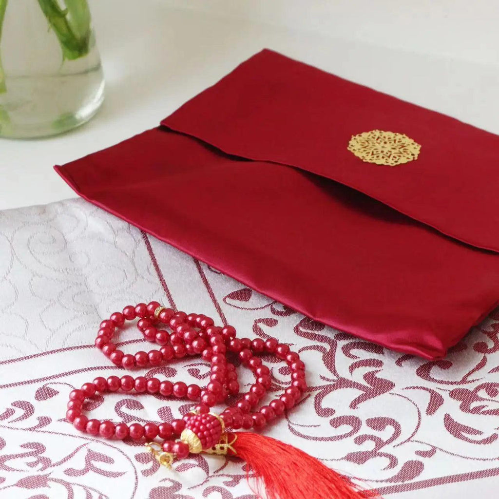 Luxury Prayer Mat and Tasbeeh Set (MR048) Mariam's Collection